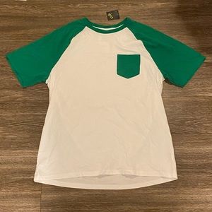 BASEBALL TEE Green and White Brand New sz Medium